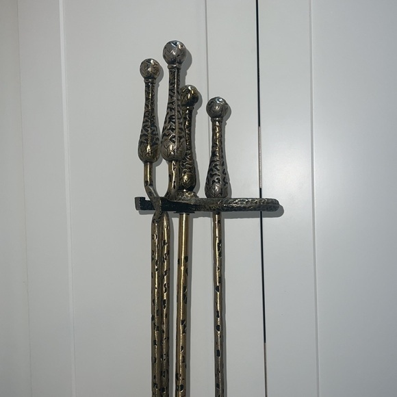 Vintage Adams Company Iowa Goldtone and Black Fireplace Tool Set - Picture 13 of 16